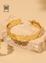 Load image into Gallery viewer, Aana Hoops Earrings-2