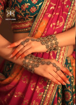 Load image into Gallery viewer, Avantika Hathphool (Silver)