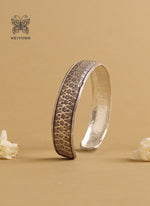 Load image into Gallery viewer, Banjara-1