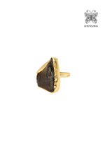 Load image into Gallery viewer, Coral Ring ( Black )