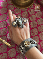 Load image into Gallery viewer, Medha-Ring