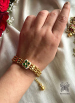 Load image into Gallery viewer, Nihaar-Bracelet