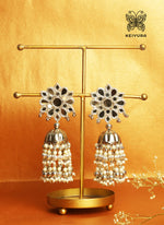 Load image into Gallery viewer, Noor Earrings