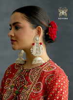 Load image into Gallery viewer, Ridhima Earrings