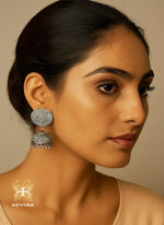 Load image into Gallery viewer, Shaira Earrings