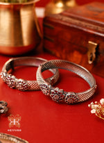 Load image into Gallery viewer, Suhaag-Bracelet-set