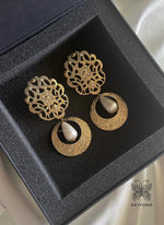 Load image into Gallery viewer, Taal-Earrings