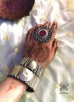 Load image into Gallery viewer, Tiara Bracelet 1