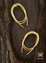 Load image into Gallery viewer, Twist ‘n’ Turn Earring