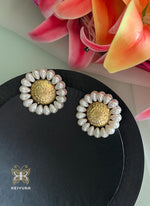 Load image into Gallery viewer, surya-earrings