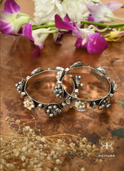 Saras Bracelet Set