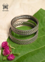 Load image into Gallery viewer, Aarohi Bangles ( Set of 2 )
