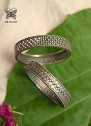 Aarohi Bangles ( Set of 2 )