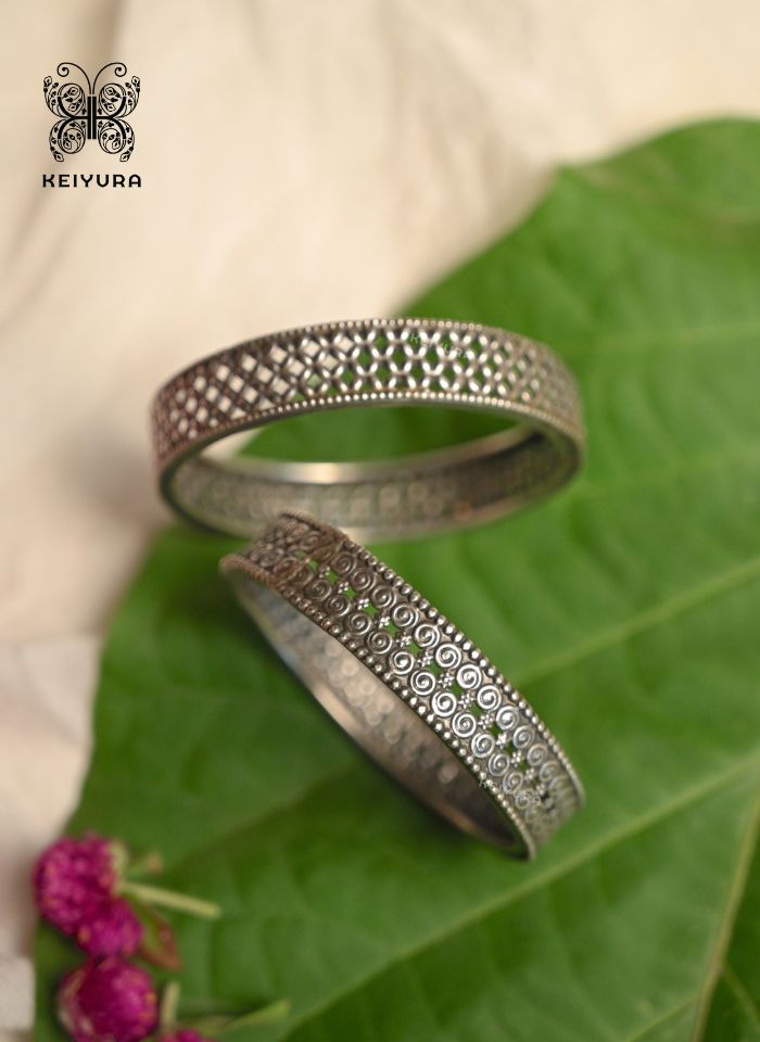 Aarohi Bangles ( Set of 2 )