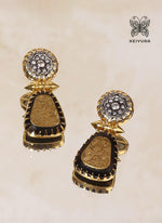 Load image into Gallery viewer, Carol-Gold-Earrings (1)
