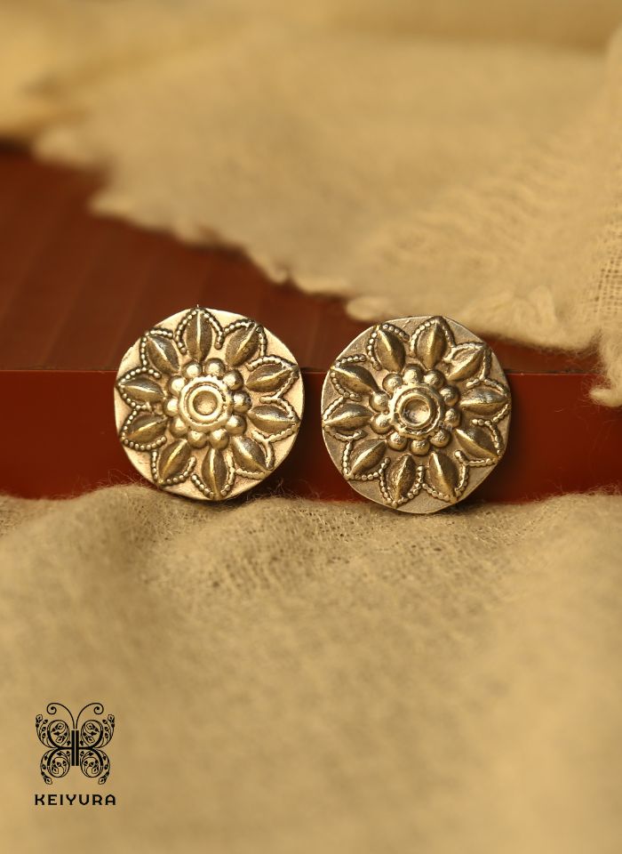 Chakra Studs