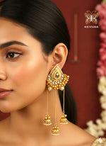 Load image into Gallery viewer, Devika Earrings
