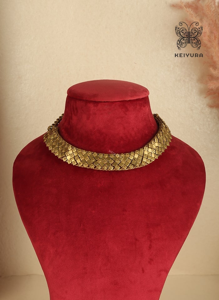 Elora Necklace (Large)
