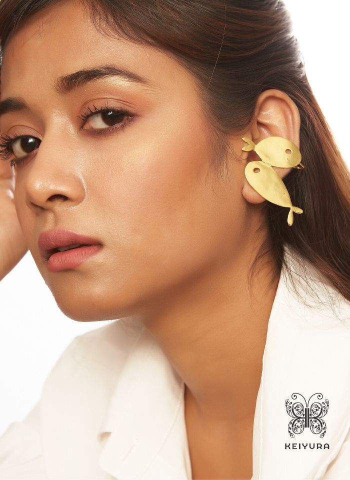 Goldfish Earring Model
