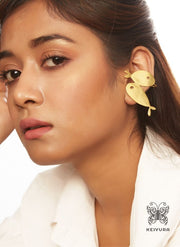 Goldfish Earring Model