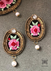 Gul Earring