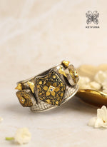 Load image into Gallery viewer, Kokila Bracelet
