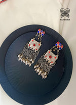 Load image into Gallery viewer, Malika Earrings

