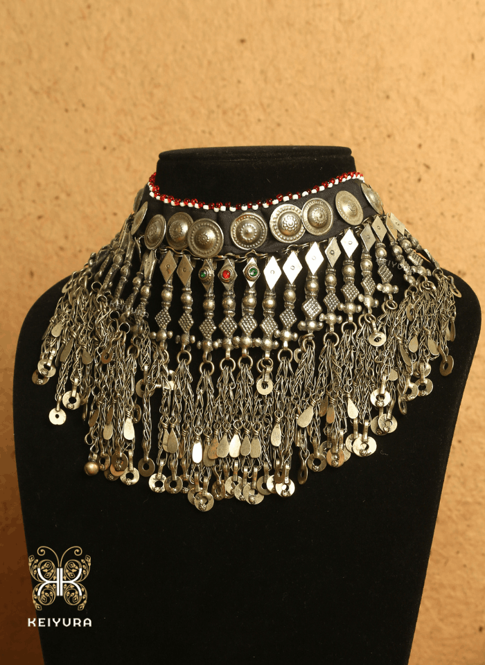 Marhaba Choker