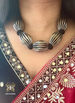 Load image into Gallery viewer, Nivara Necklace