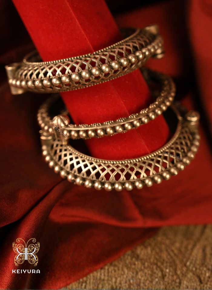 Padmini  Bangle Set ( Set of 3 ) 