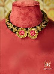 Palaash Neckpiece