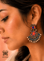 Load image into Gallery viewer, Raazi Earrings