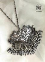 Load image into Gallery viewer, Sargam Pendant
