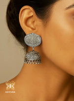 Load image into Gallery viewer, Shaira Earrings
