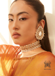 Tashi-Earrings-&-nacklace-last-image