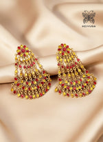 Load image into Gallery viewer, Umrao Earrings
