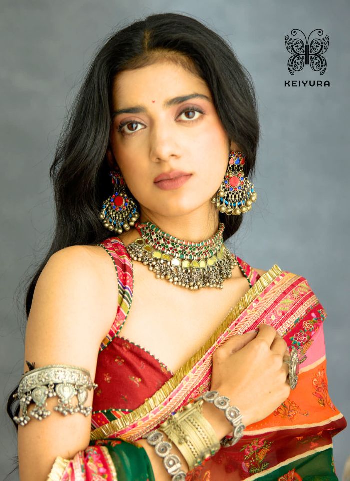 Vasundhara Choker