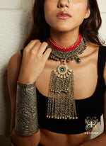 Load image into Gallery viewer, Rukmani Handcuff
