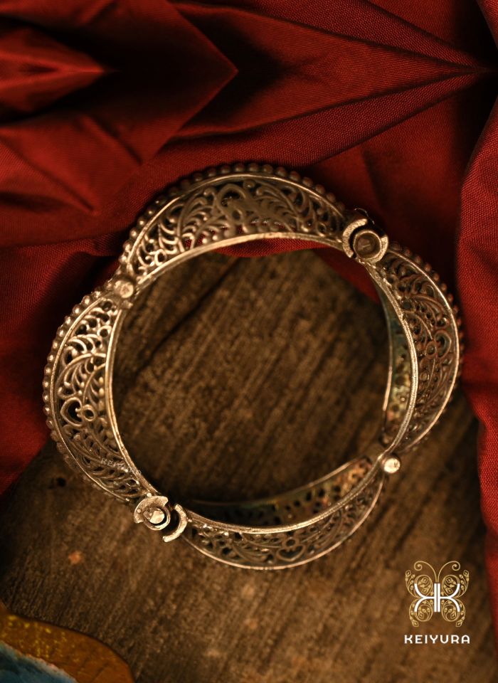 Vrinda Jaali Bracelet