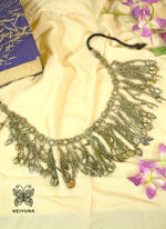 Load image into Gallery viewer, Zain Necklace
