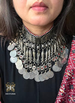 Load image into Gallery viewer, Zeenat Choker
