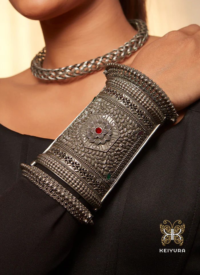 Apsara Handcuff